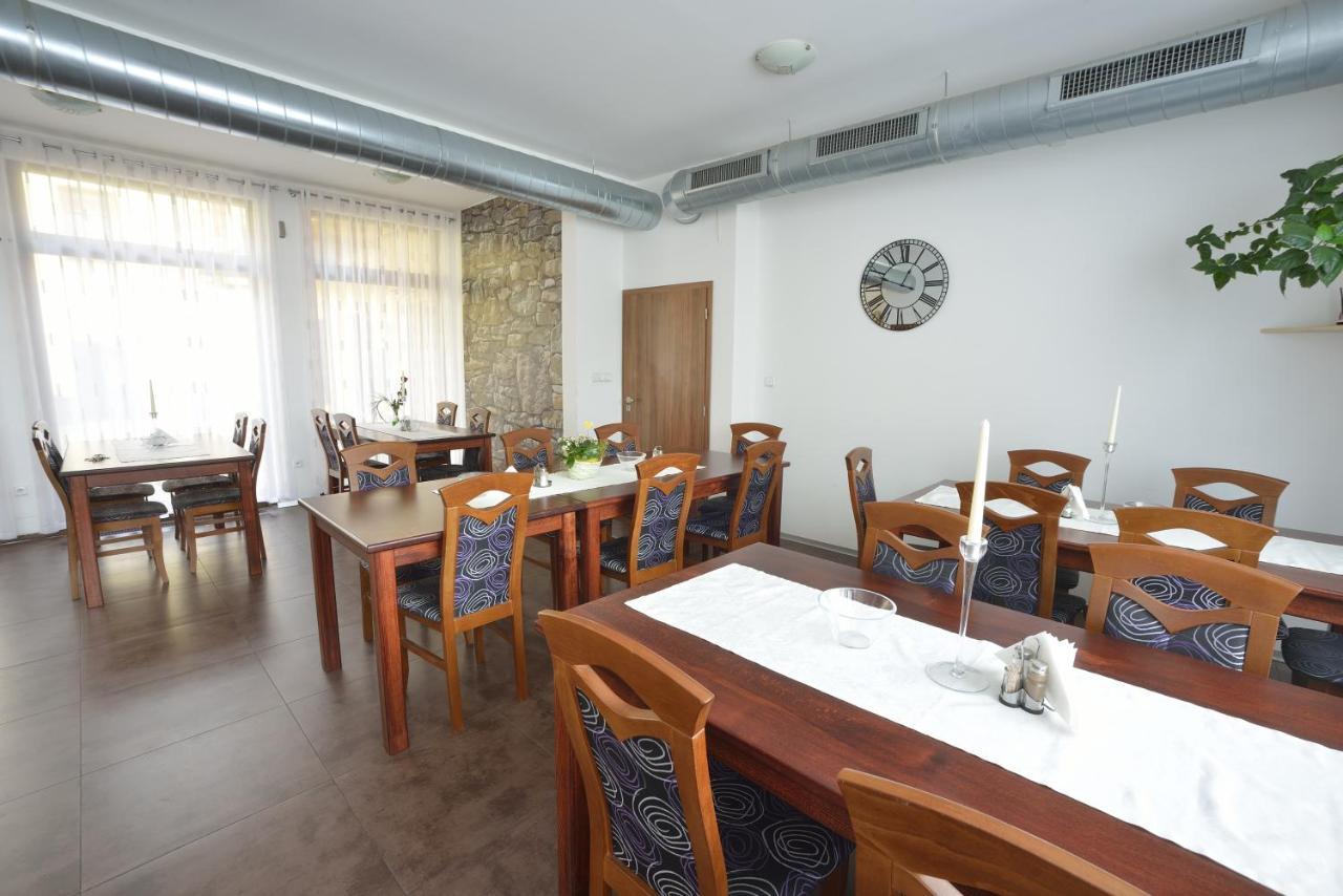 Penzion Best Moravská Trebová Exterior foto